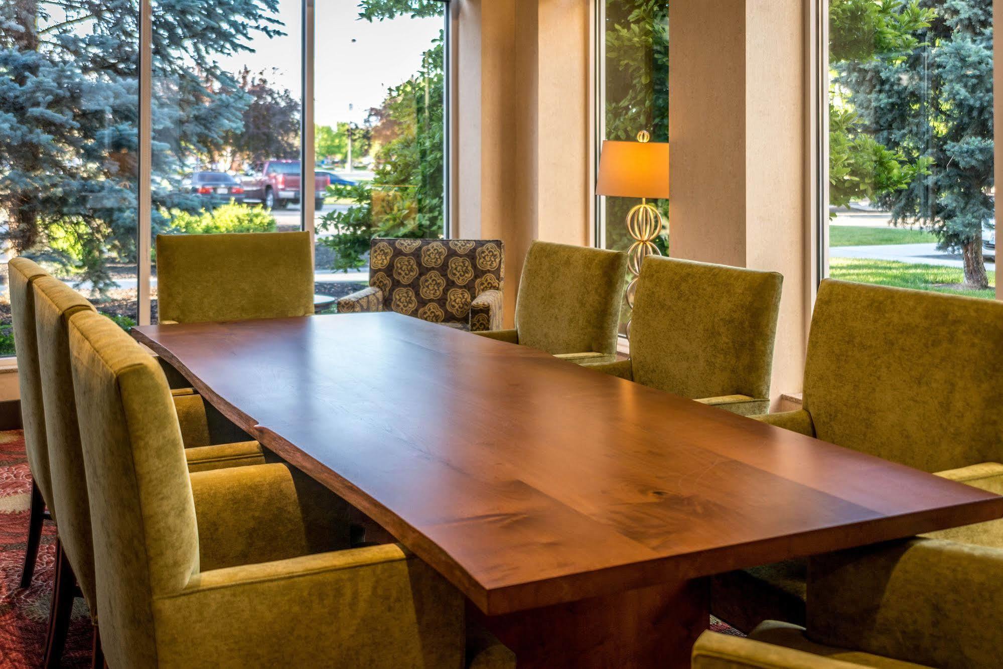 Hotel Hilton Garden Spectrum 3*