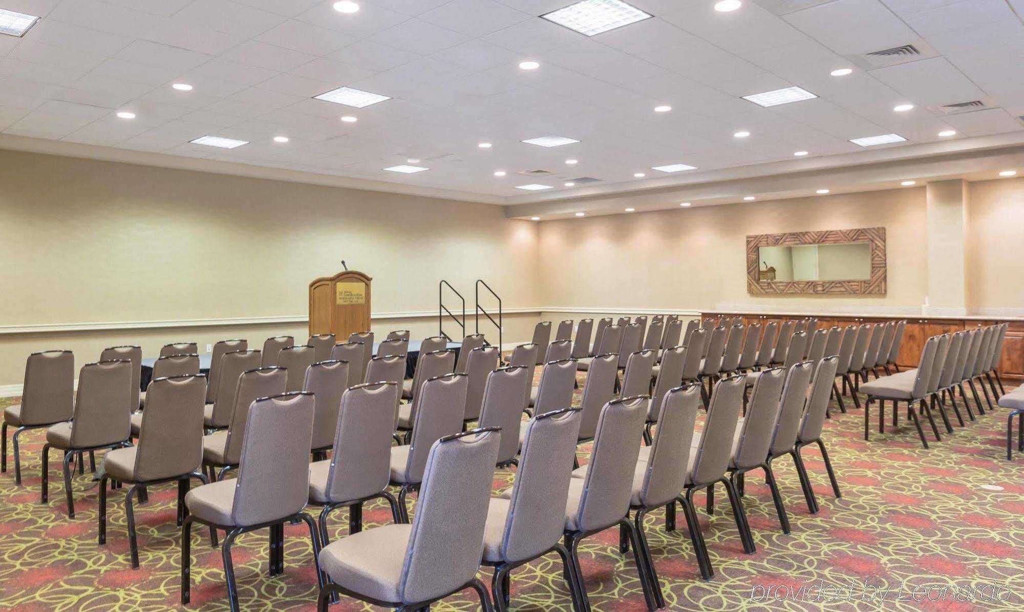 Hilton Garden Spectrum 3* Boise